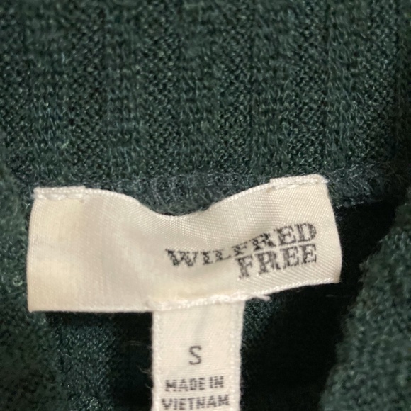 Wilfred Free Turtleneck - Picture 2 of 2